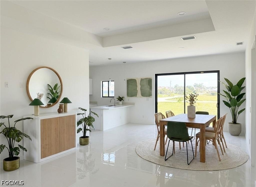 DiningArea