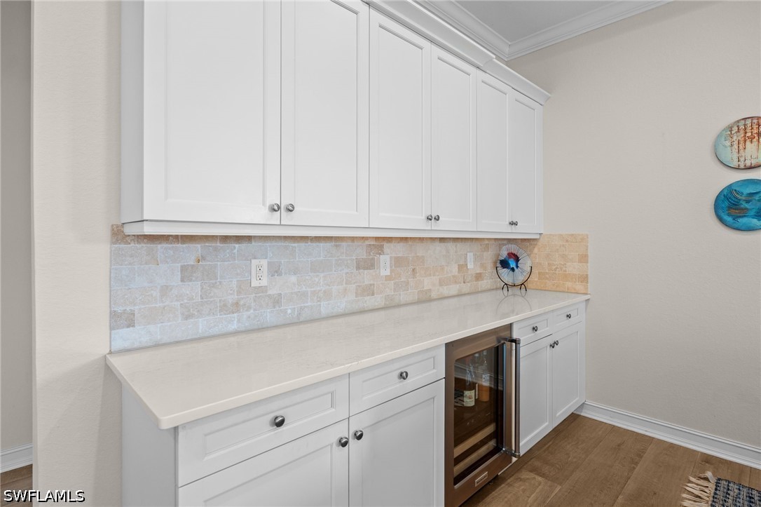 2439 Breakwater Unit 9102, Naples, FL 34112