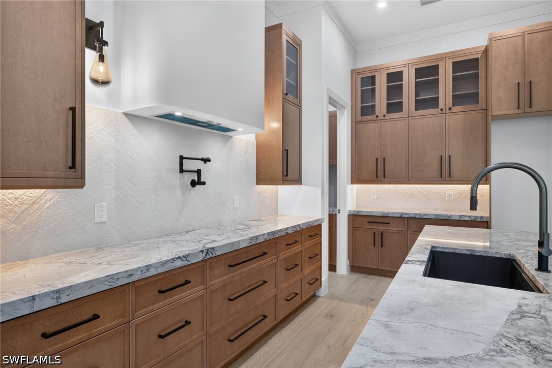 2997 64th, Naples, FL 34105