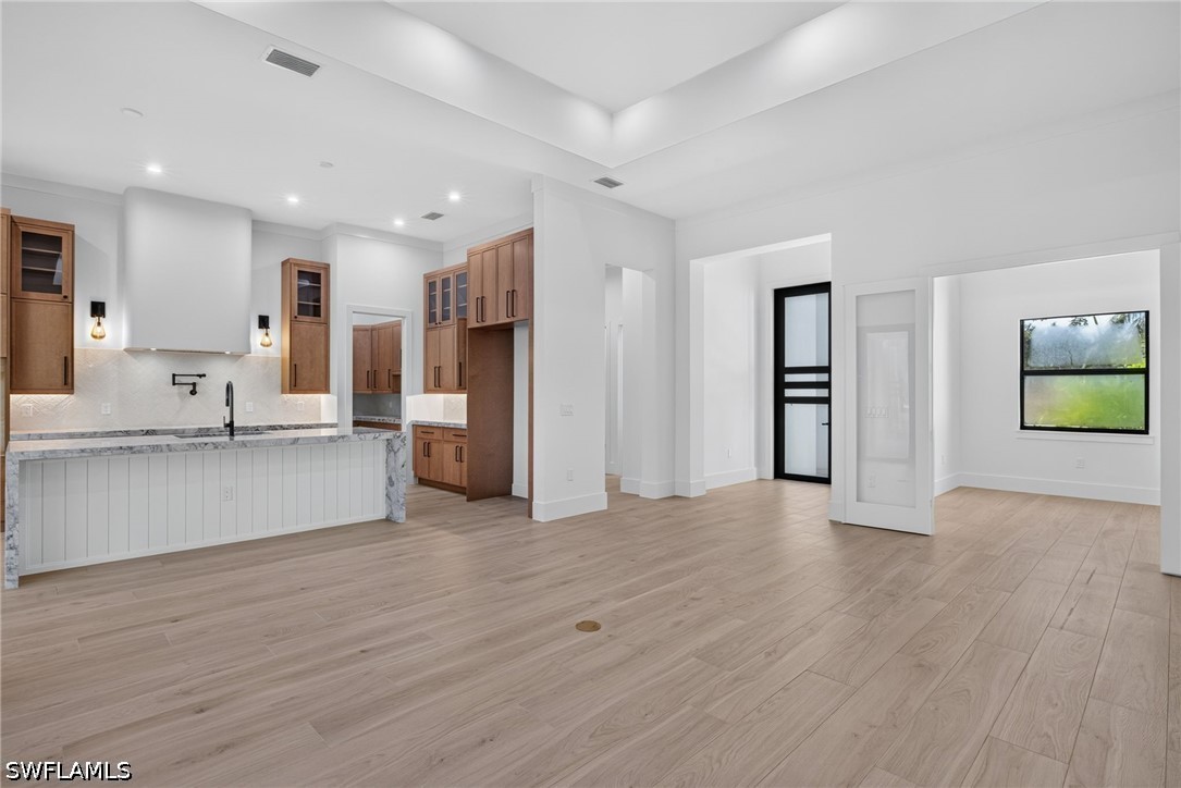 2997 64th, Naples, FL 34105