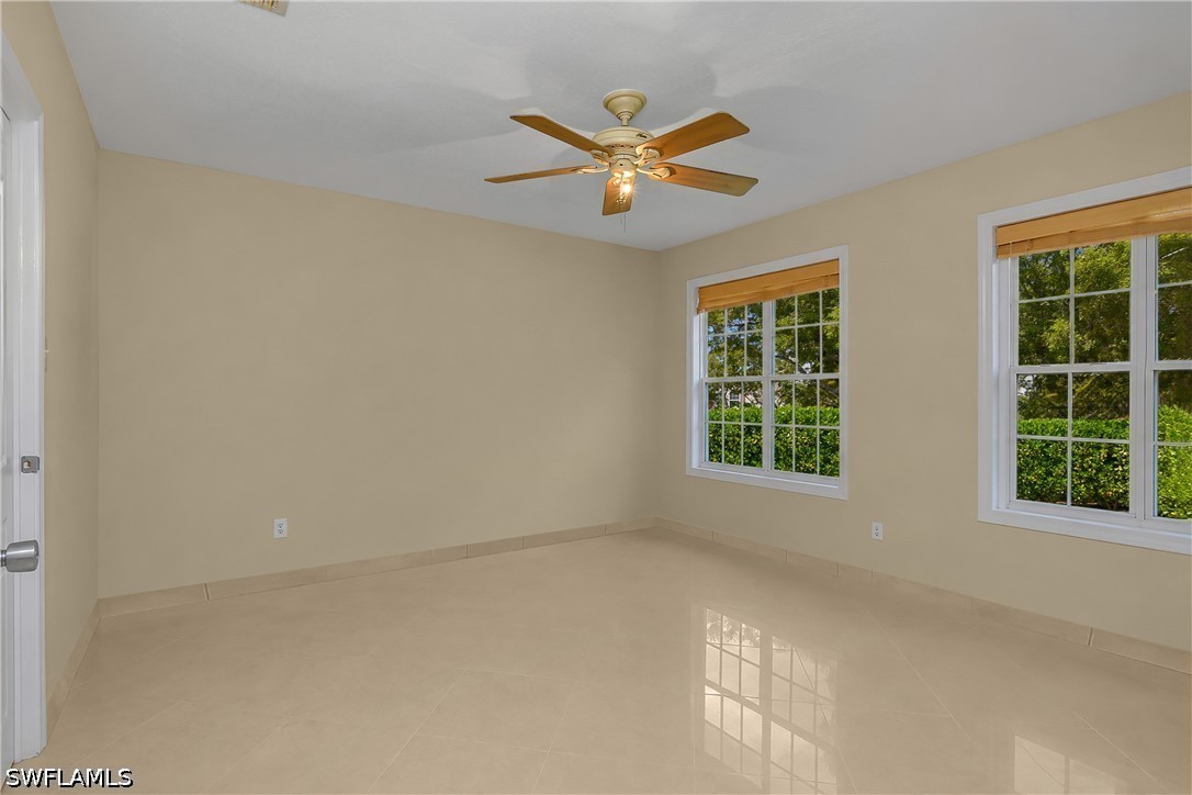 538 Leawood, Naples, FL 34104