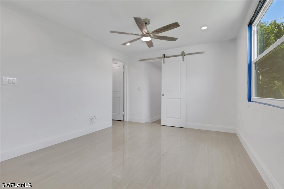 2181 52nd, Naples, FL 34116