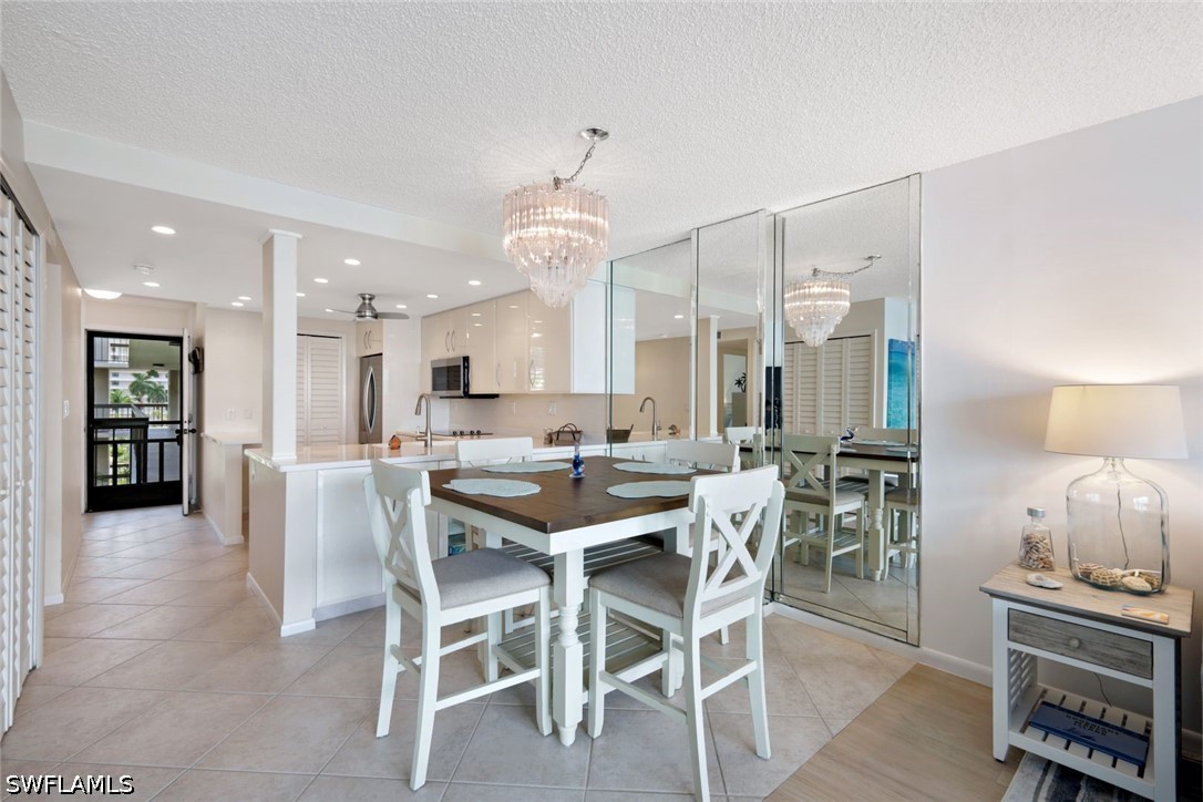 DiningArea