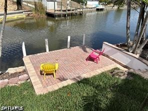 Dock