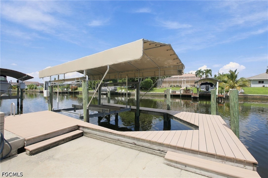 Dock