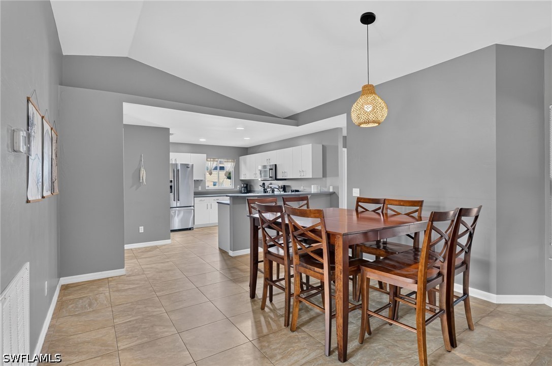 DiningArea
