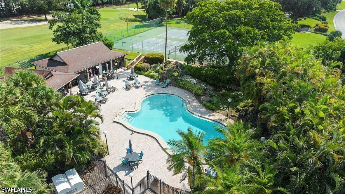499 Forest Lakes Unit 201, Naples, FL 34105