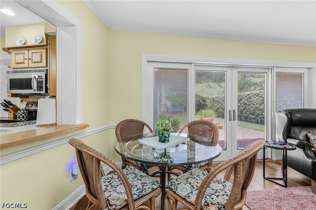 DiningArea