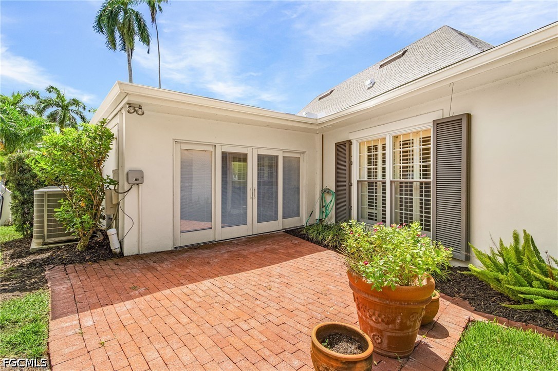 1207 Canterbury, Fort Myers, FL 33901