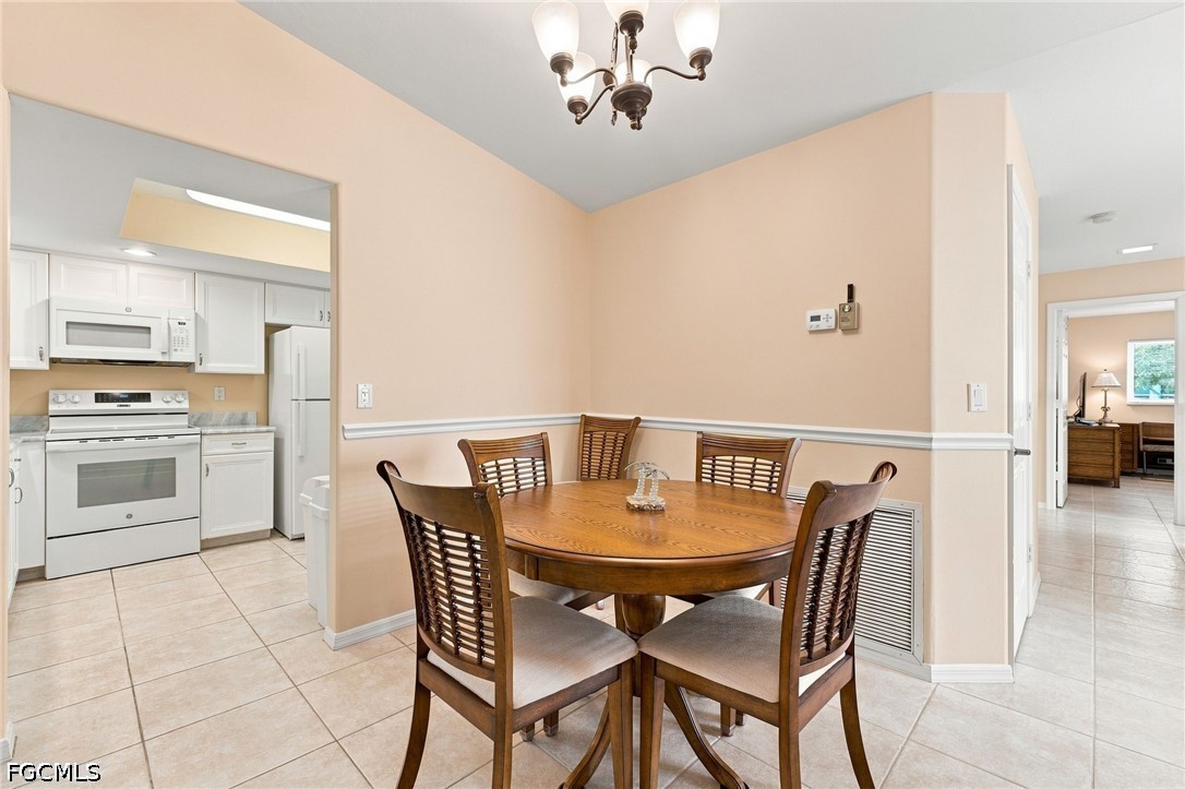 DiningArea