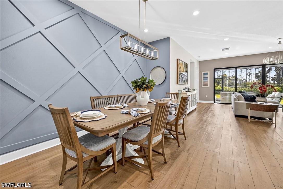DiningArea