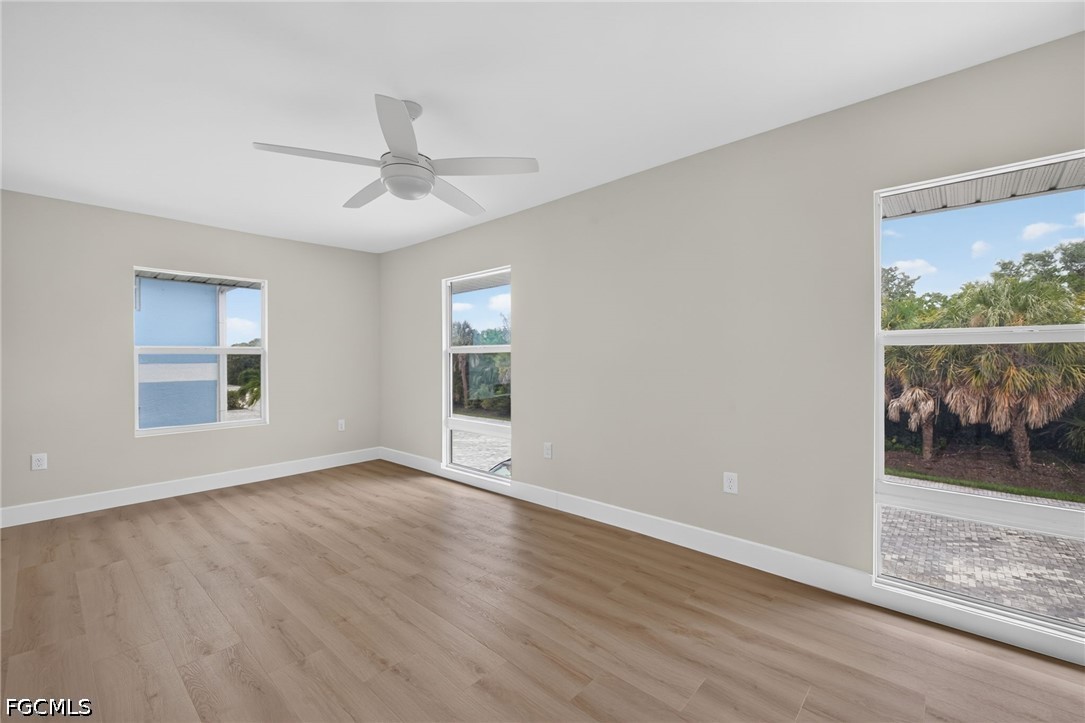 2840 Gulf Unit 4, Sanibel, FL 33957