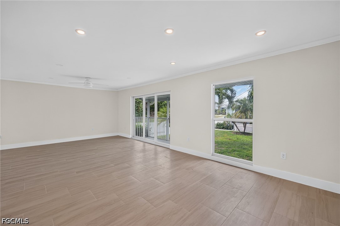 2840 Gulf Unit 4, Sanibel, FL 33957