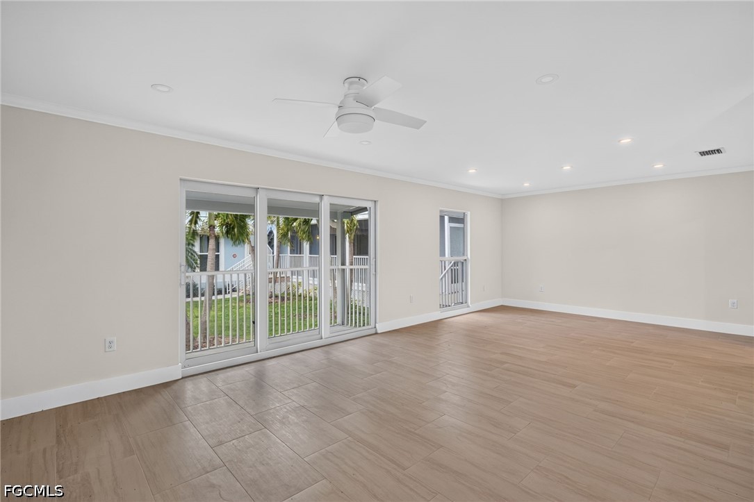2840 Gulf Unit 4, Sanibel, FL 33957