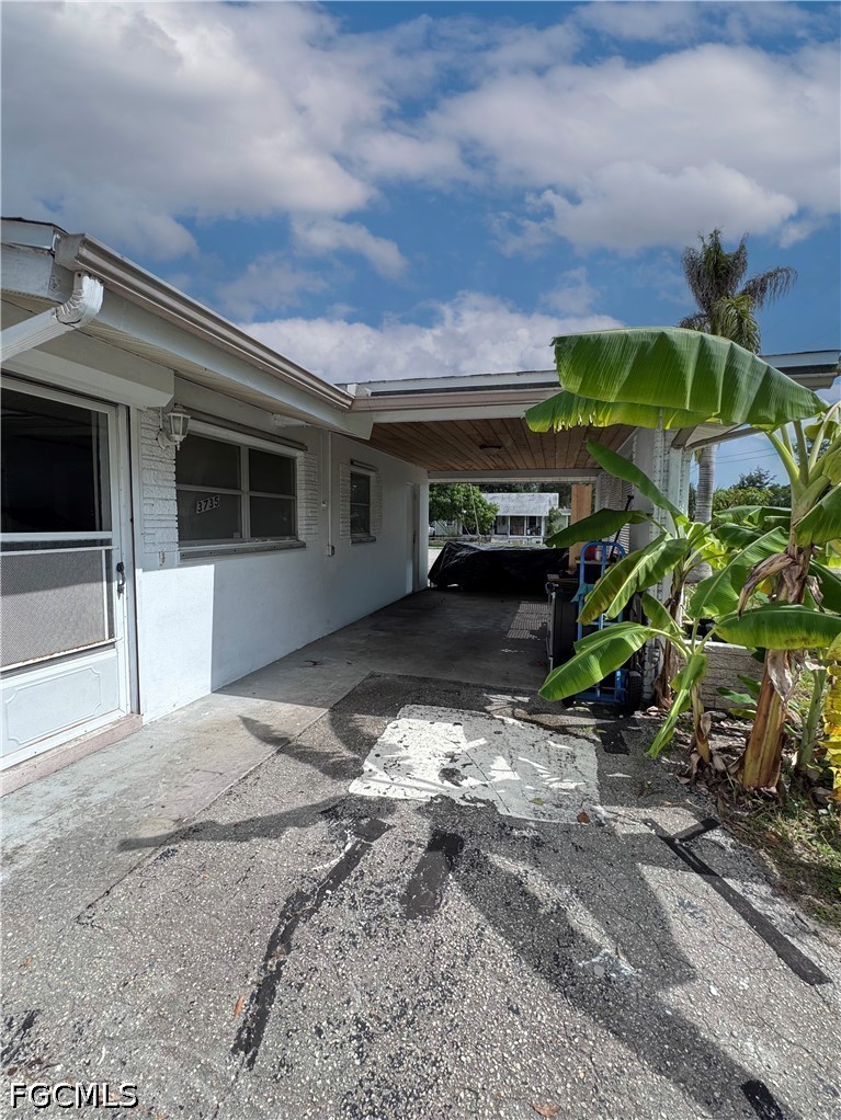 3735 Kelly, Fort Myers, FL 33901