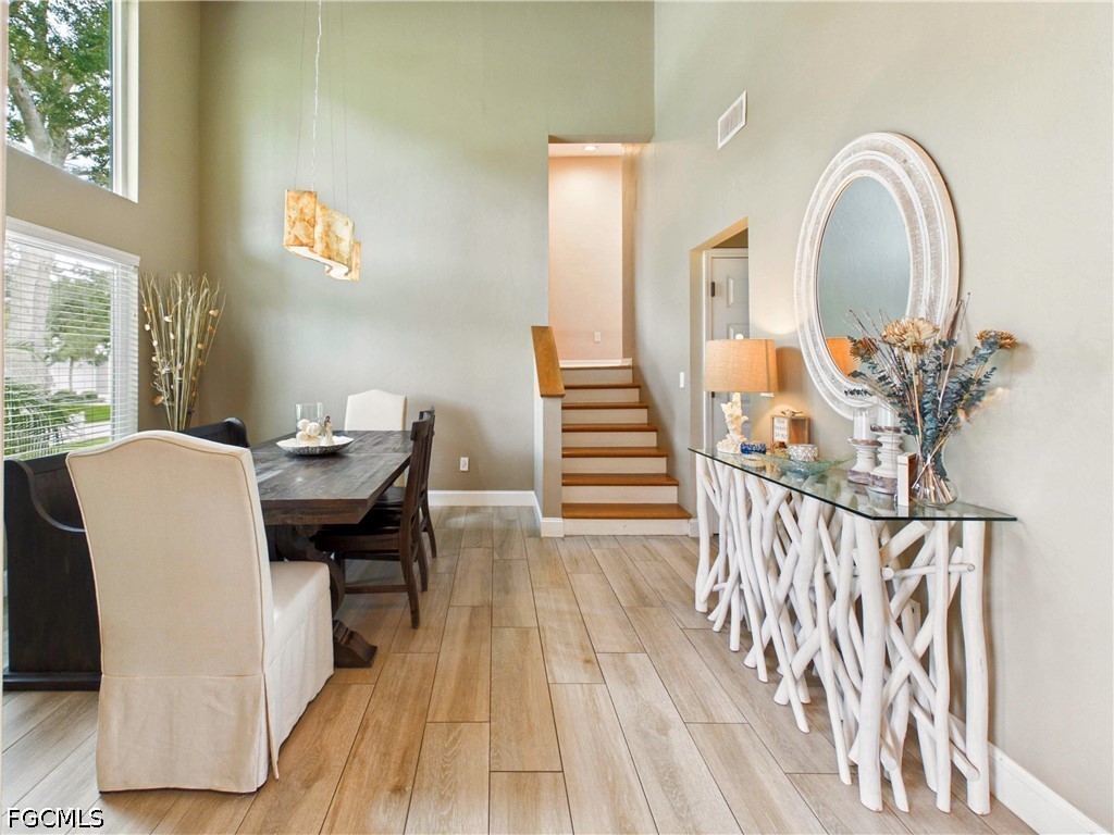 DiningArea