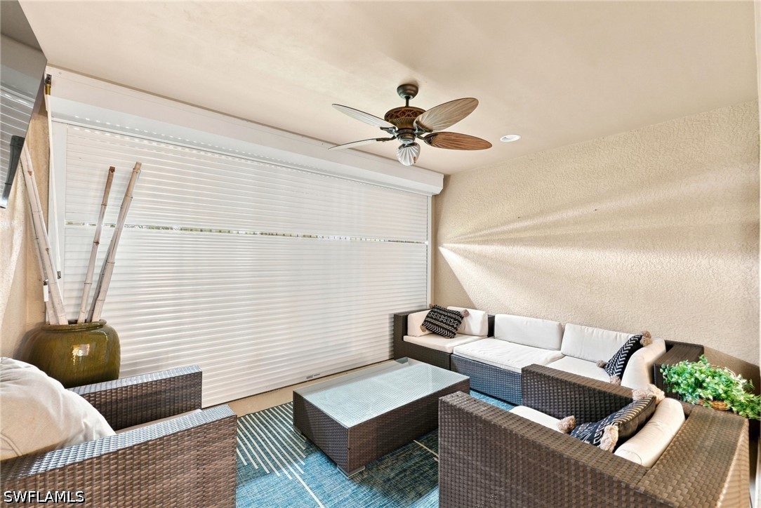 8664 Genova, Naples, FL 34114