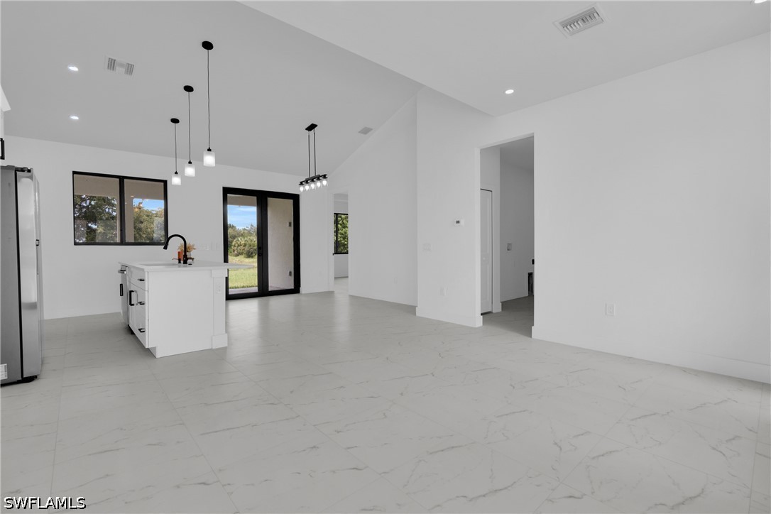 831 Bently, Lehigh Acres, FL 33974