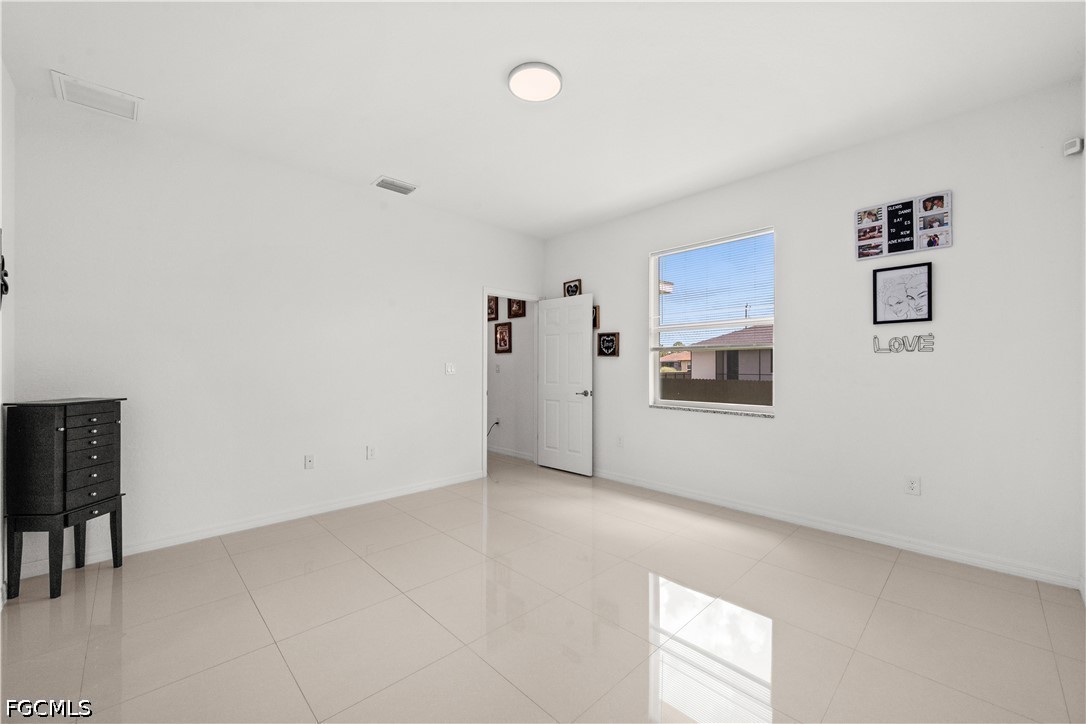 3417 14th, Lehigh Acres, FL 33971