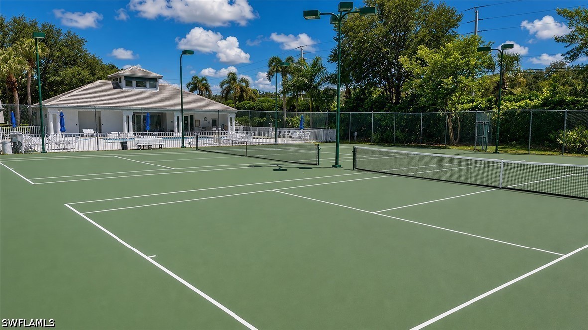 9736 Wilshire Lakes, Naples, FL 34109