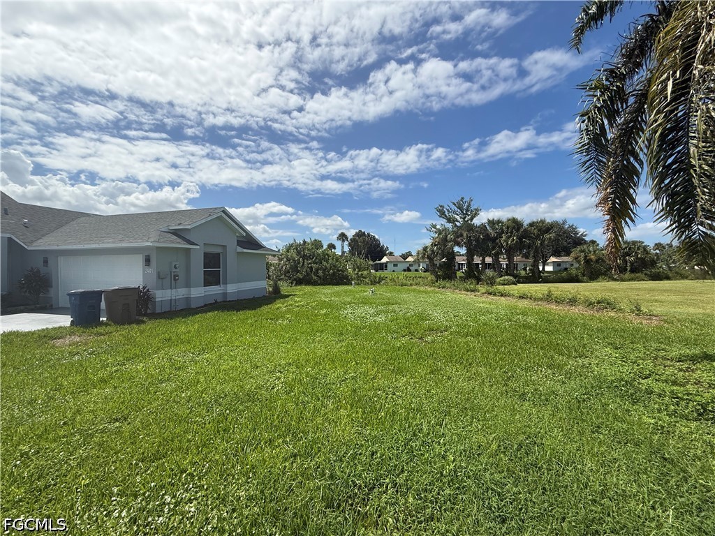 2401 Fisher, Lehigh Acres, FL 33936