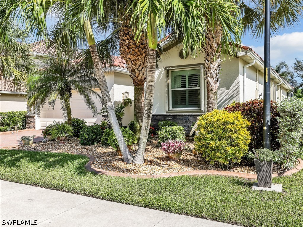 14631 Fern Lake, Naples, FL 34114