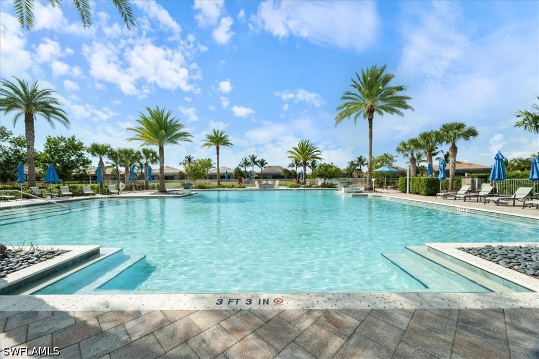 9831 Everglades, Naples, FL 34120