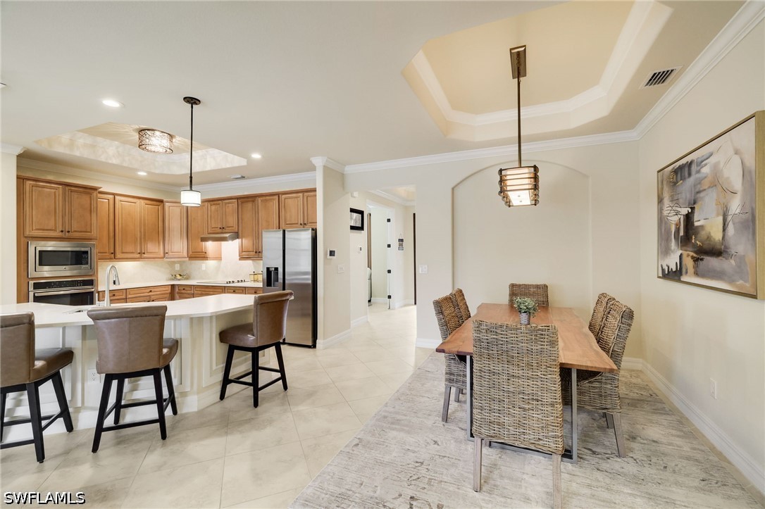 DiningArea