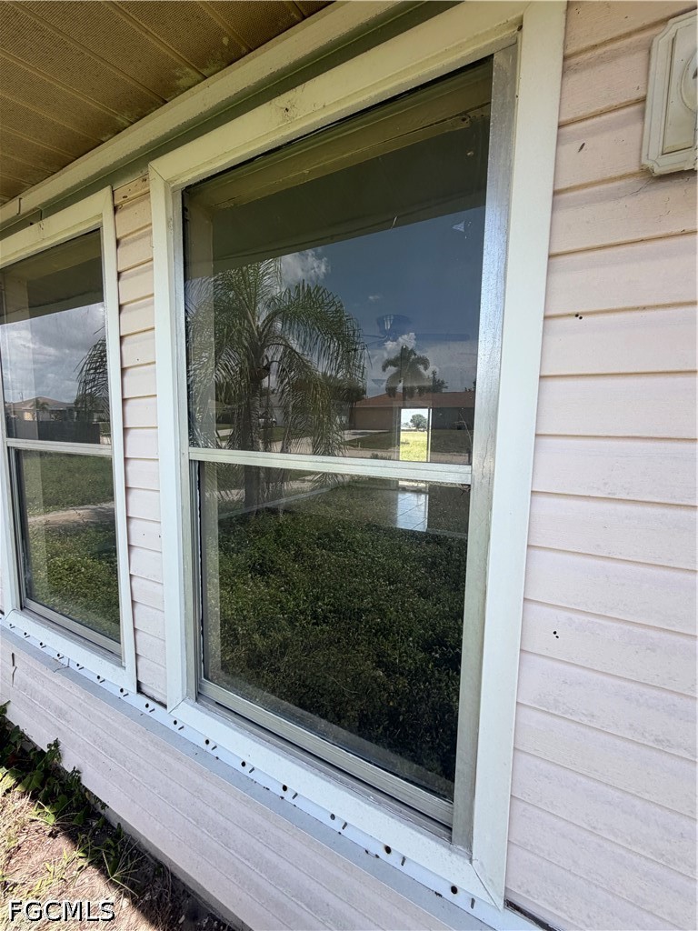 2005 15th, Cape Coral, FL 33909
