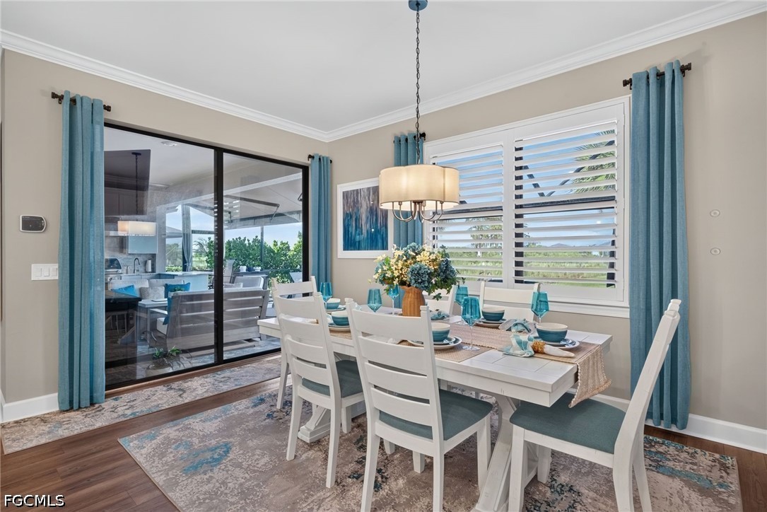 DiningArea