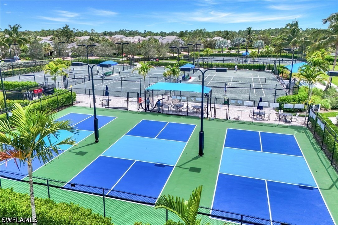 9583 Curlew, Naples, FL 34120