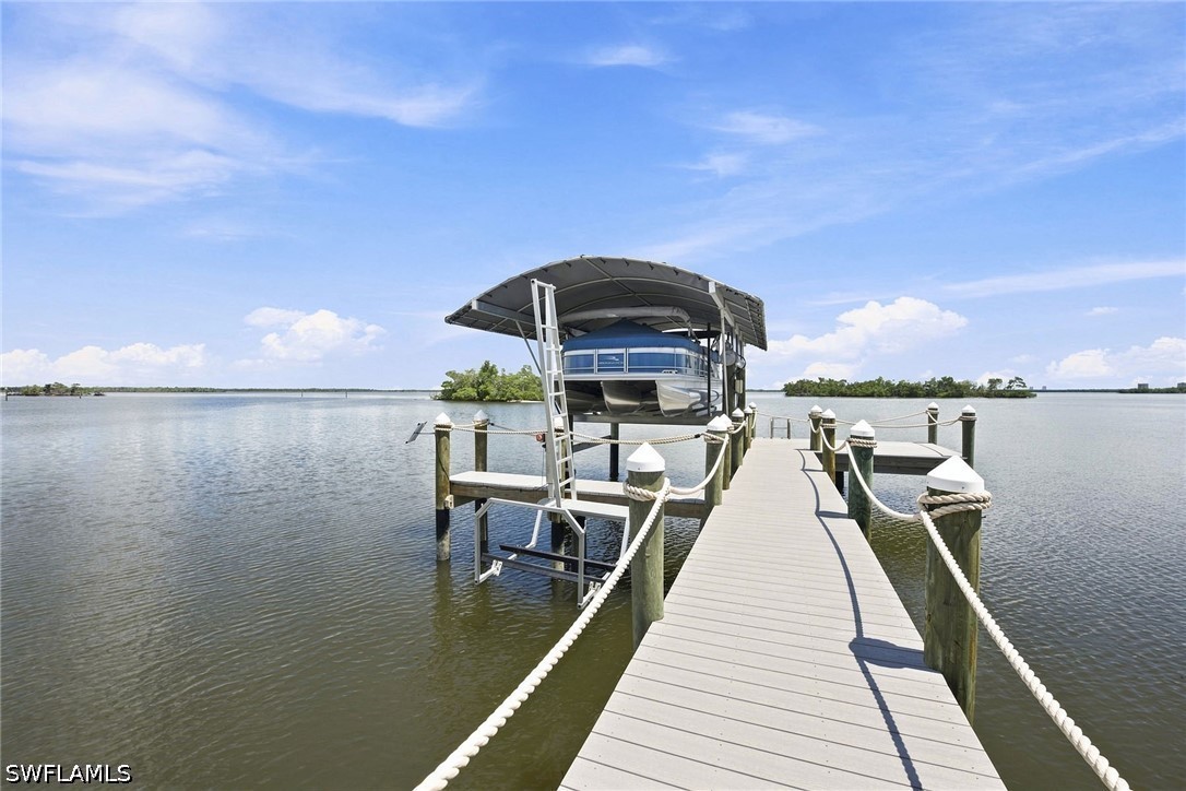 Dock