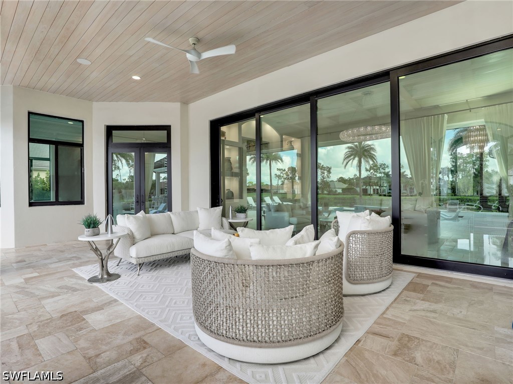 6536 Highcroft, Naples, FL 34119