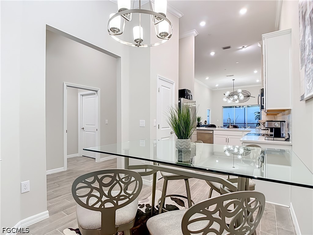 DiningArea