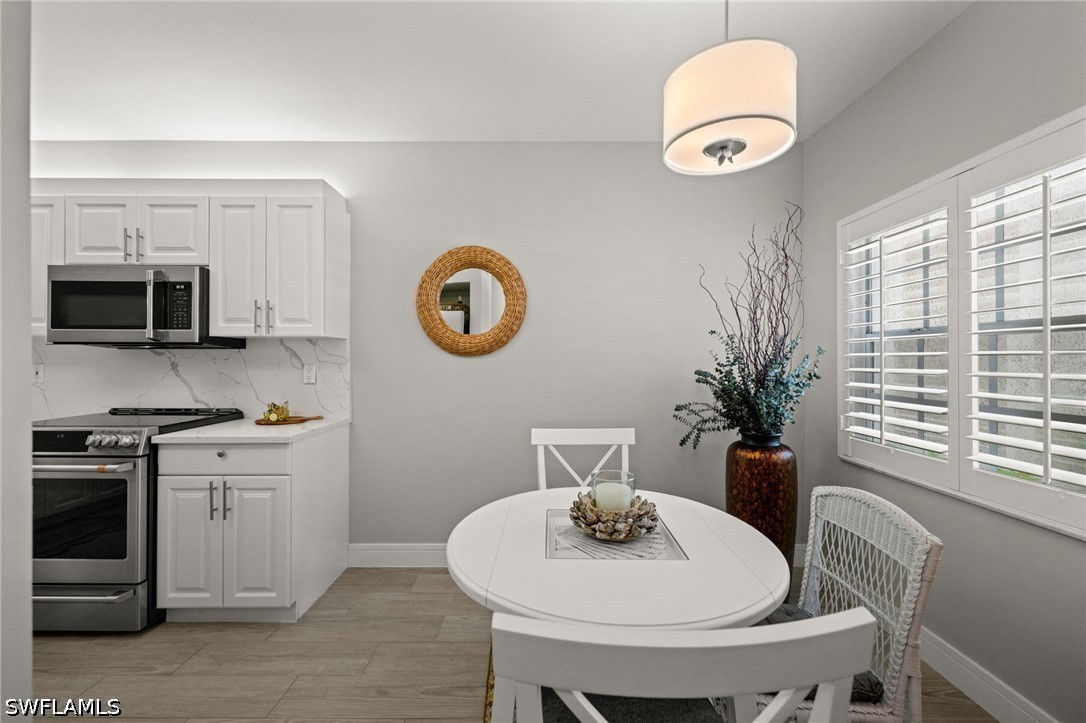 DiningArea