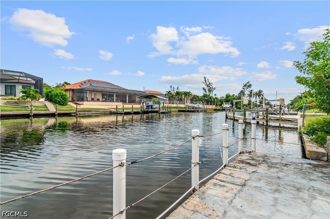 Dock