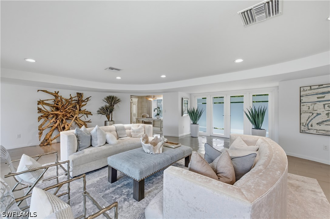 FamilyRoom