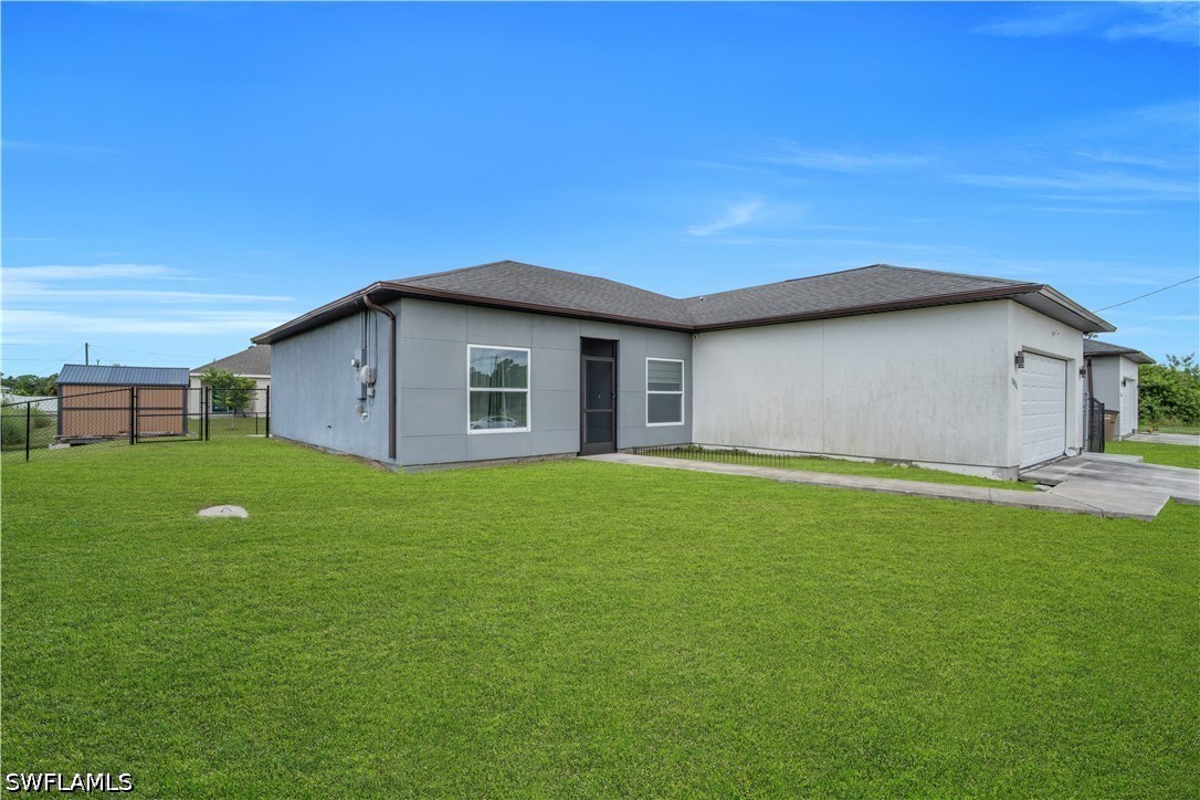 1006 Capetown, Lehigh Acres, FL 33974