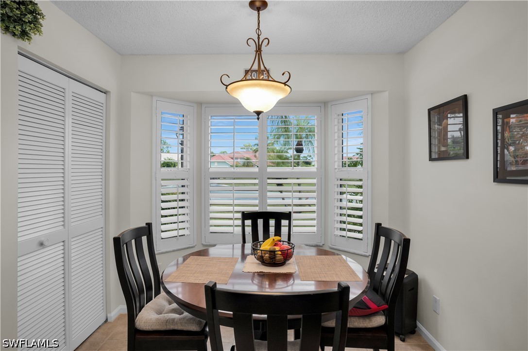 DiningArea