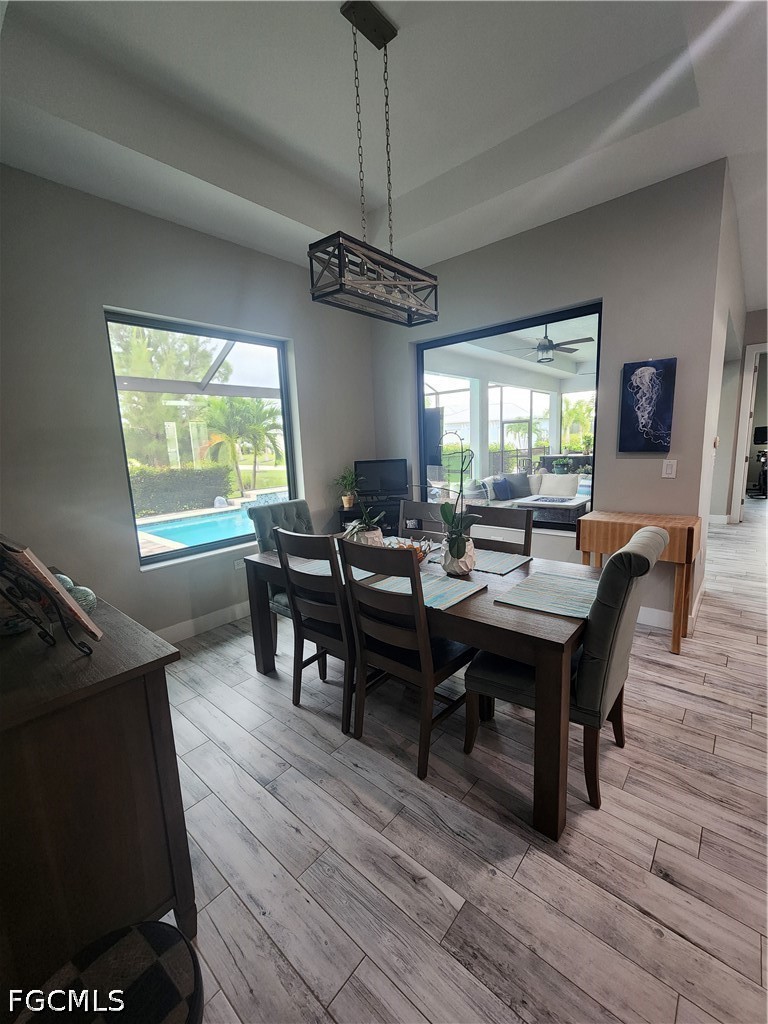 DiningArea