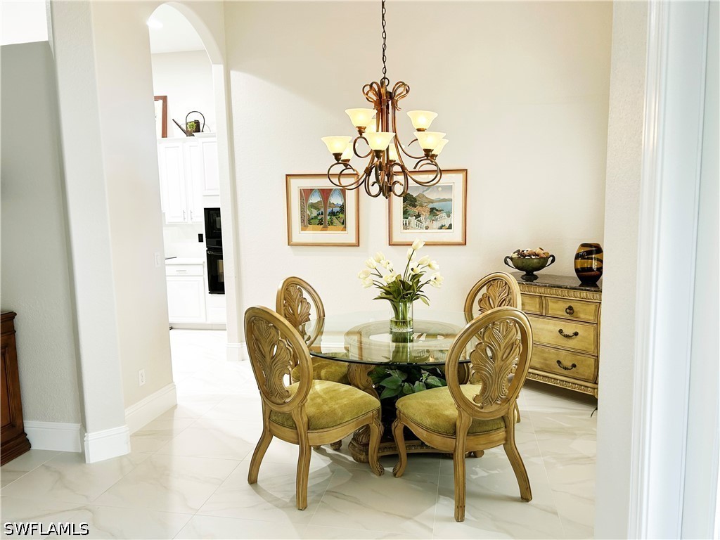 DiningArea