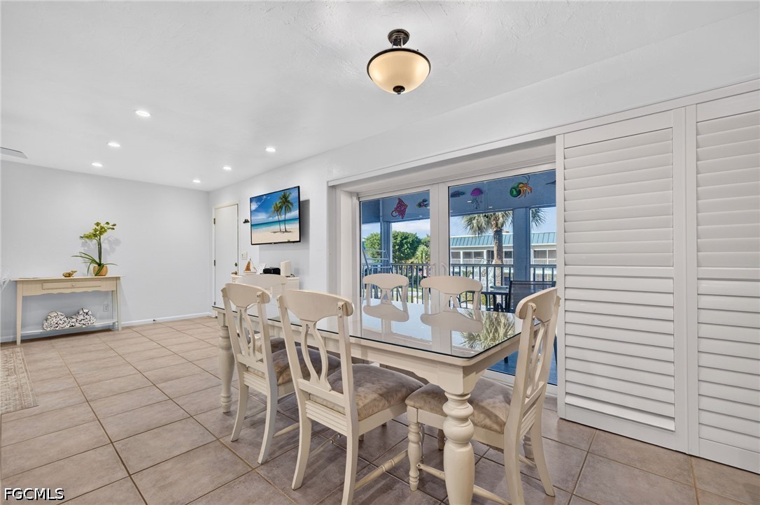 DiningArea