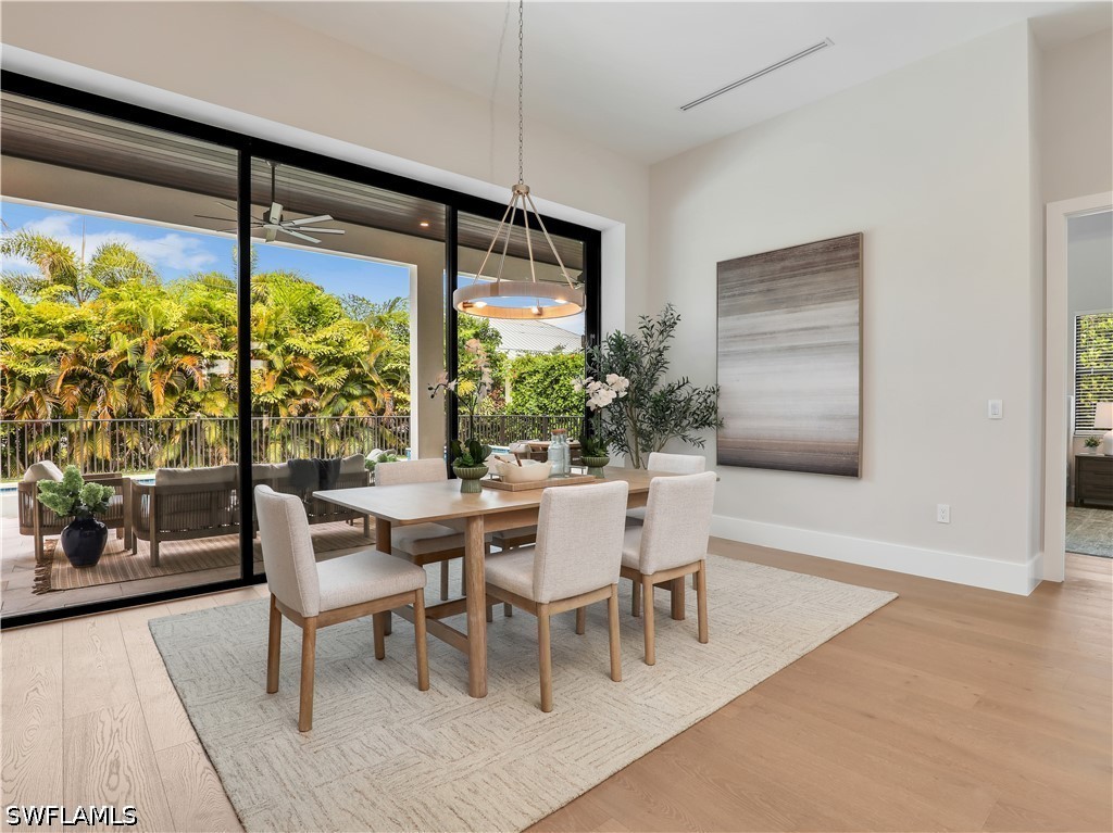 DiningArea