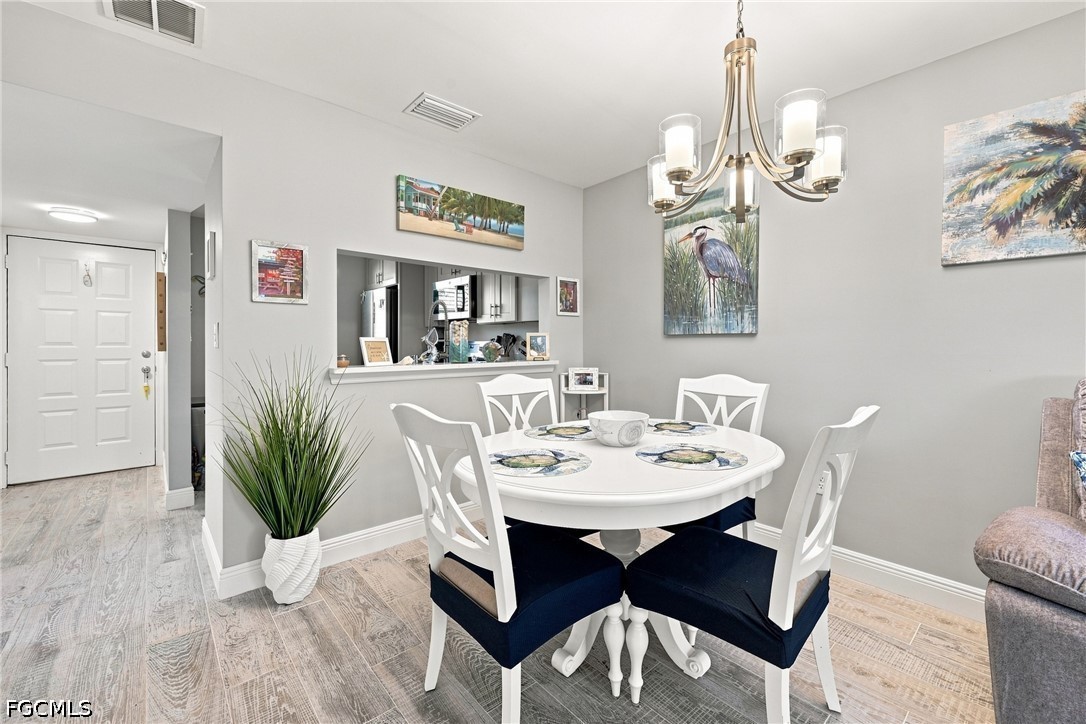 DiningArea