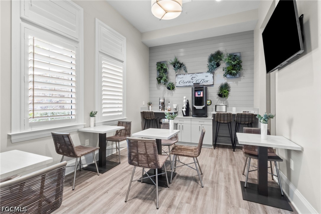 DiningArea