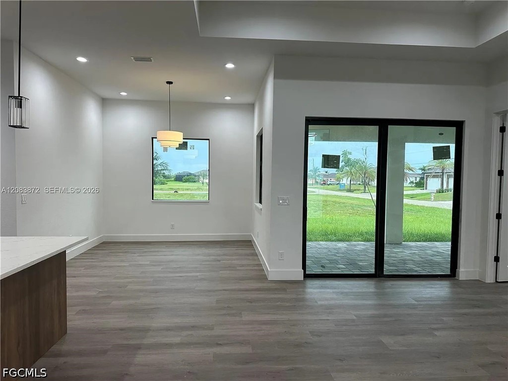 DiningArea