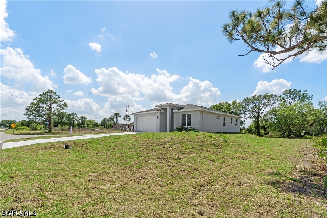 842 Naples, Lehigh Acres, FL 33974
