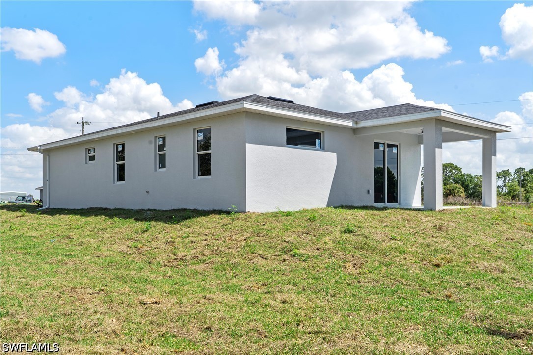 842 Naples, Lehigh Acres, FL 33974