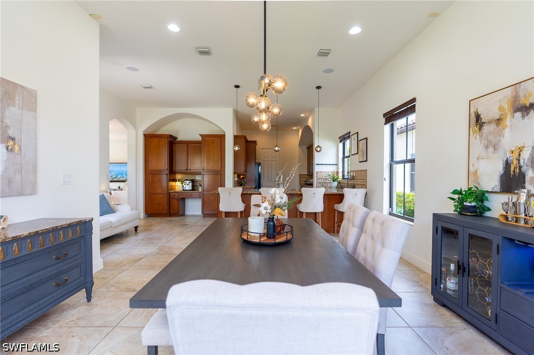 DiningArea
