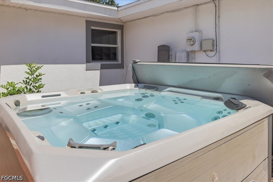 218 Poe, North Fort Myers, FL 33917